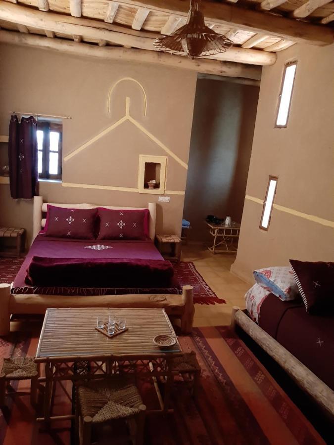 Отель Kasbah Izoran Мидельт Экстерьер фото
