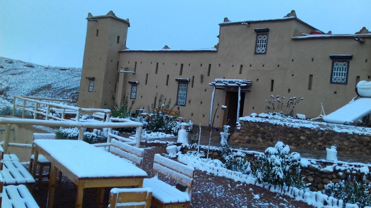 Отель Kasbah Izoran Мидельт Экстерьер фото